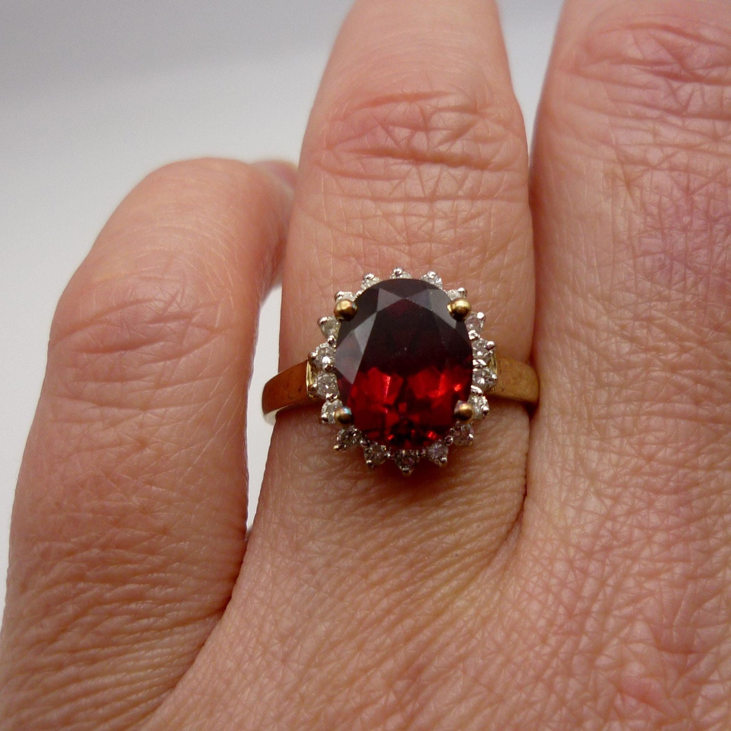 Vintage 9k Gold Garnet & Diamond Halo Ring Size 6