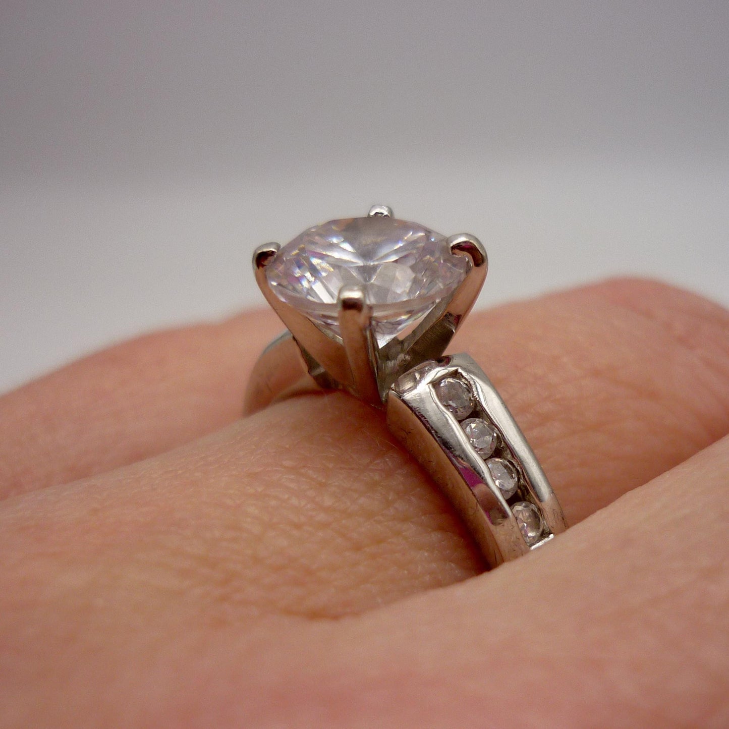 Cubic Zirconia Solitaire Silver Ring Size 6