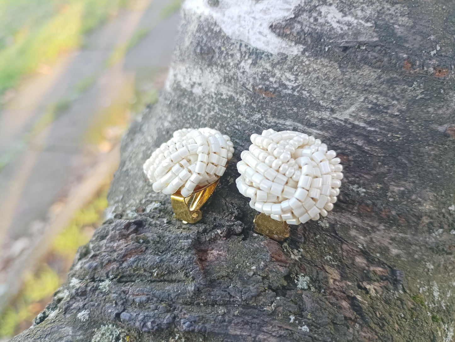 Vintage Faux Seed Pearl Knot Clip On Cluster Earrings