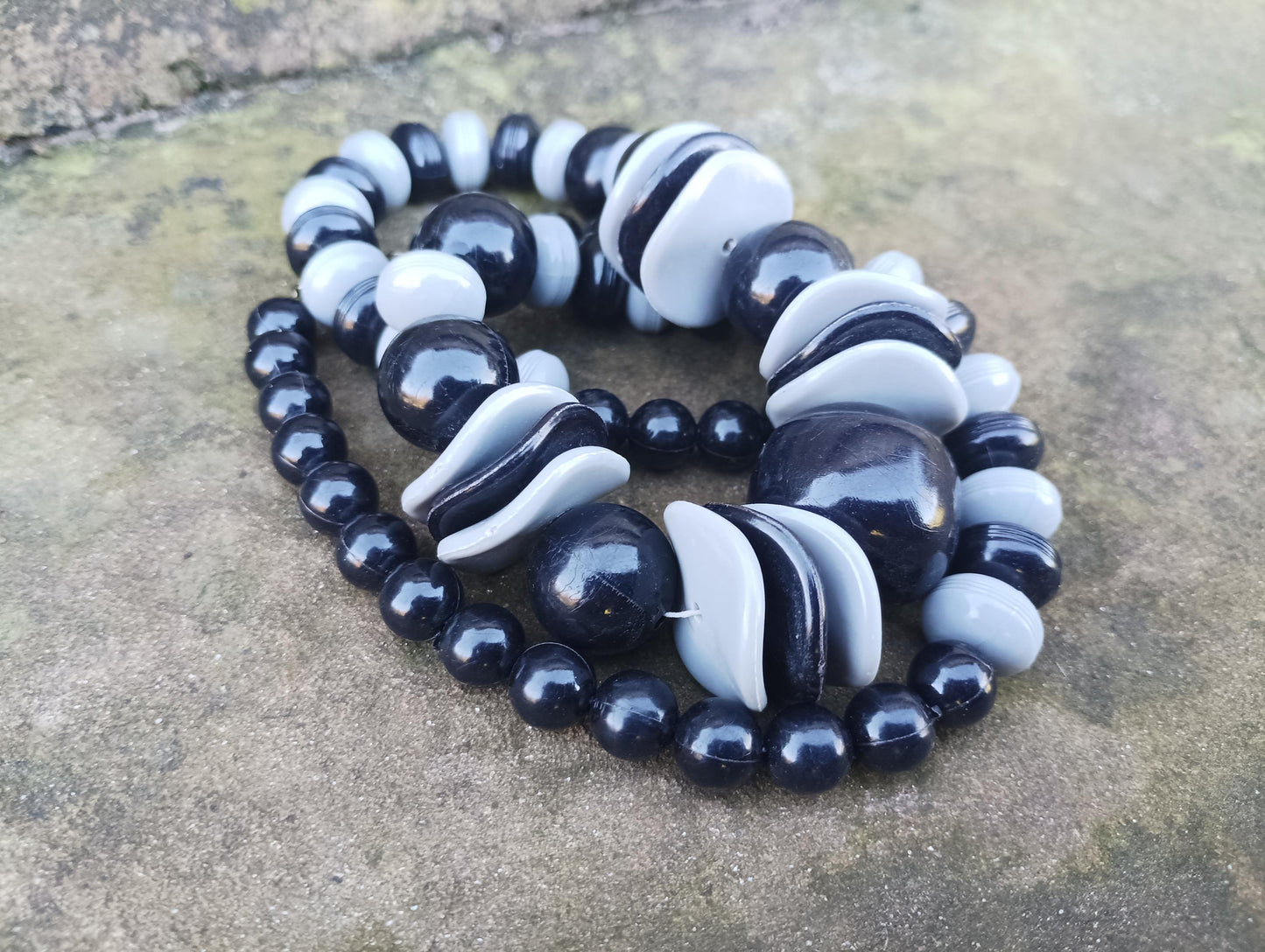 Vintage 1970s Black and Grey Plastic Chunky Statement Bead Necklace