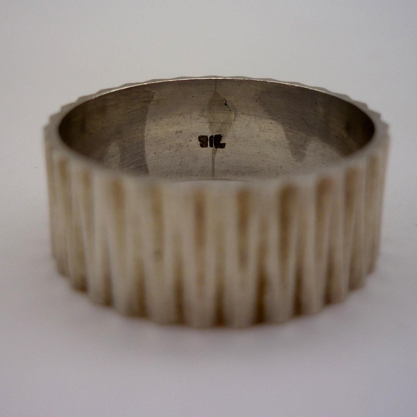 Vintage Silver Band Size 7, Wide Textured Zig Zag Ring