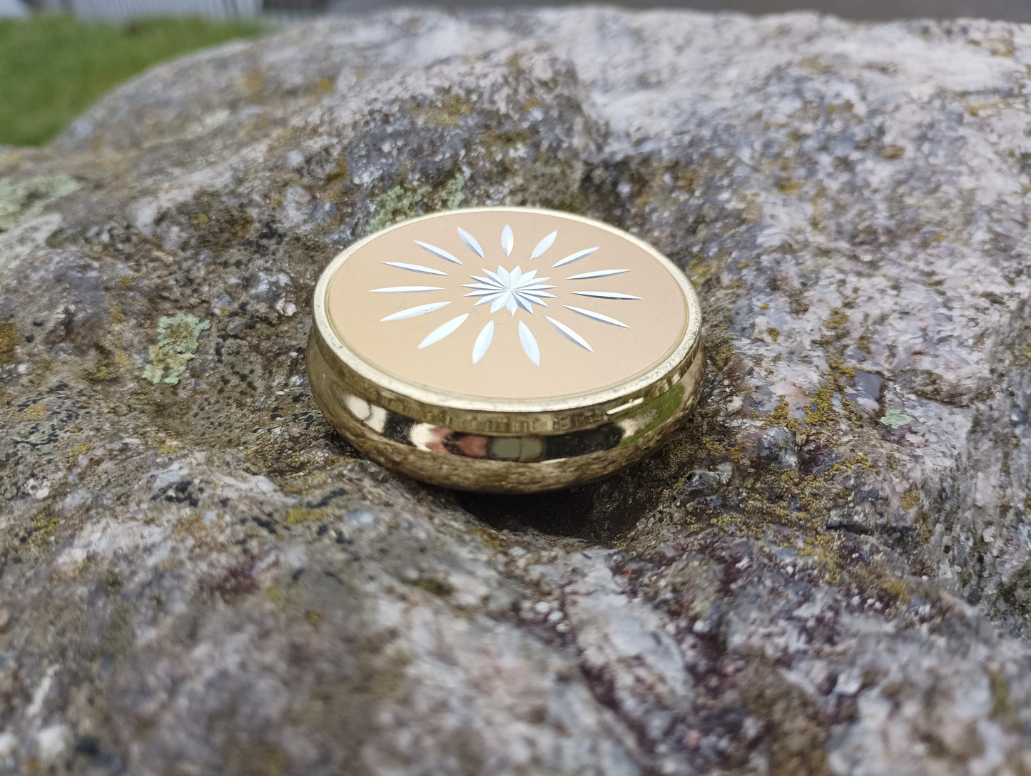 Vintage Gold Tone Portable Ashtray