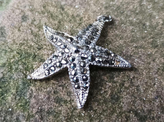 Vintage 1990s Silver Tone Hematite Starfish Pendant