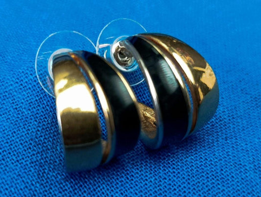 Vintage 1980s Monet Gold Plated and Black Enamel Earrings