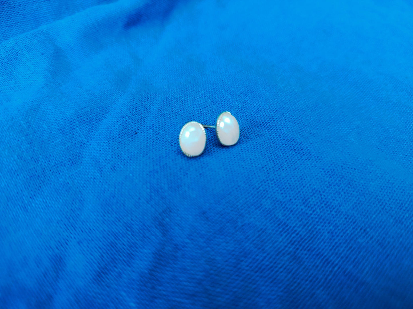 Vintage Dainty Mid Century Milk Glass Silver Plated Oval Stud Earrings