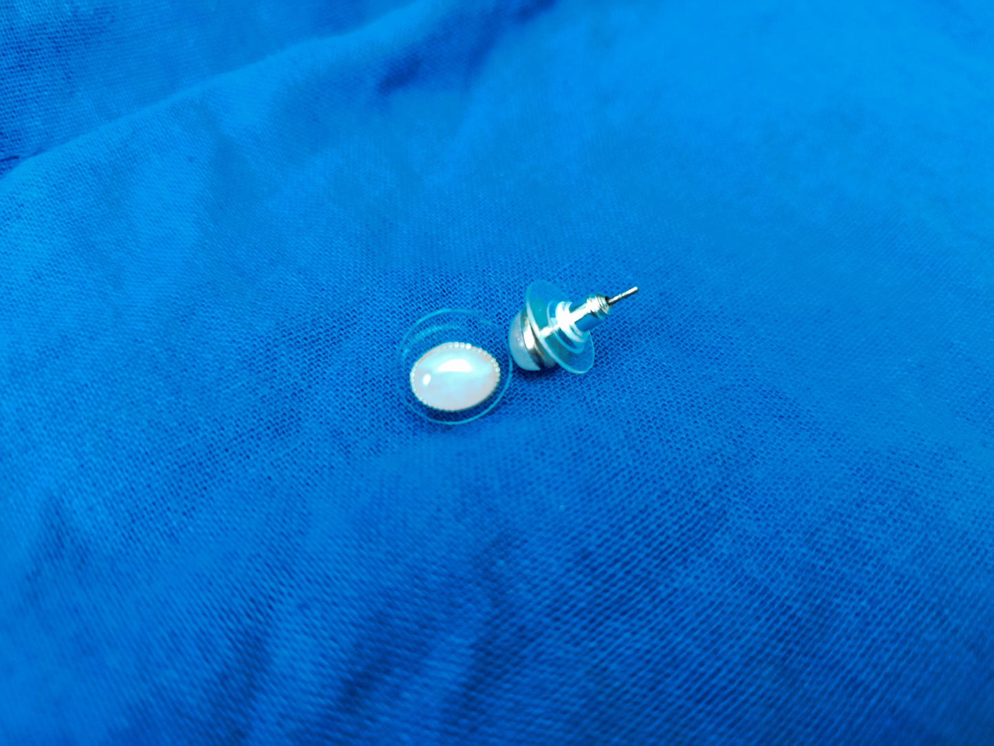 Vintage Dainty Mid Century Milk Glass Silver Plated Oval Stud Earrings
