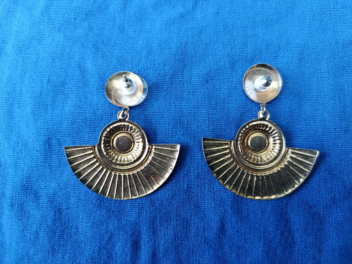 Vintage Art Deco Style Green Enamel and Gold Plated Fan Earrings