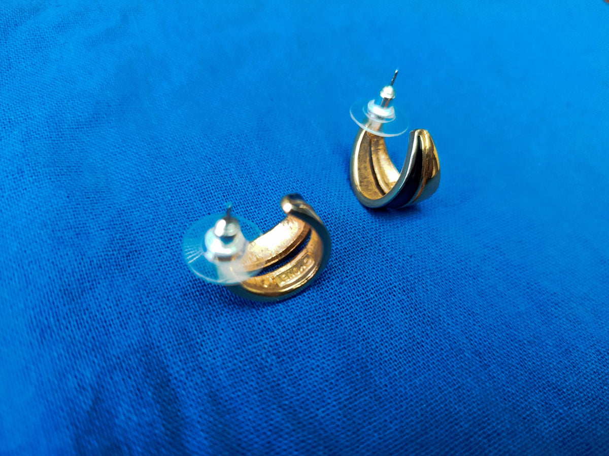 Vintage 1980s Monet Gold Plated and Black Enamel Earrings