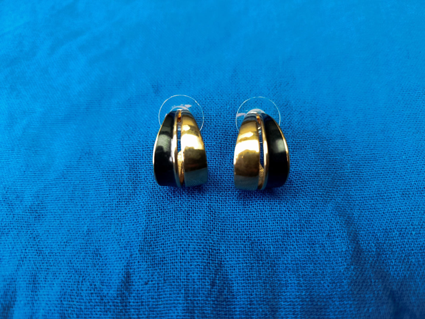 Vintage 1980s Monet Gold Plated and Black Enamel Earrings